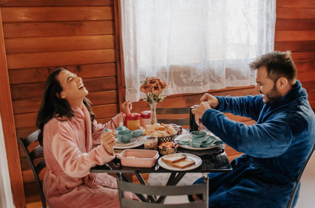 Pousada Aconchego Da Rota 도밍고스 마르틴스 외부 사진